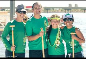 wahine paddlers